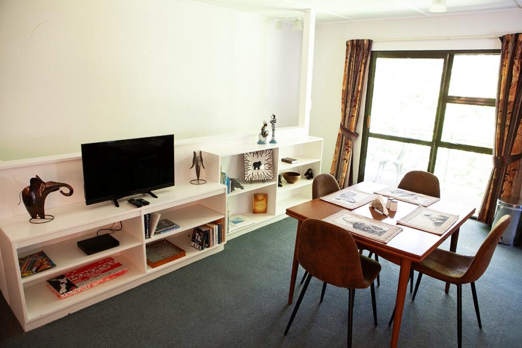 Serengeti_Apartment_8